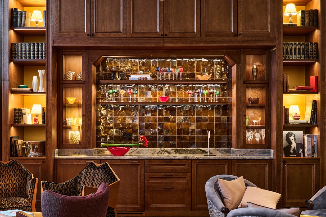 11 SiR hotel Prague x Frantisek Jungvirt glass artist - concept Hencefort, photo by Peter Fabo