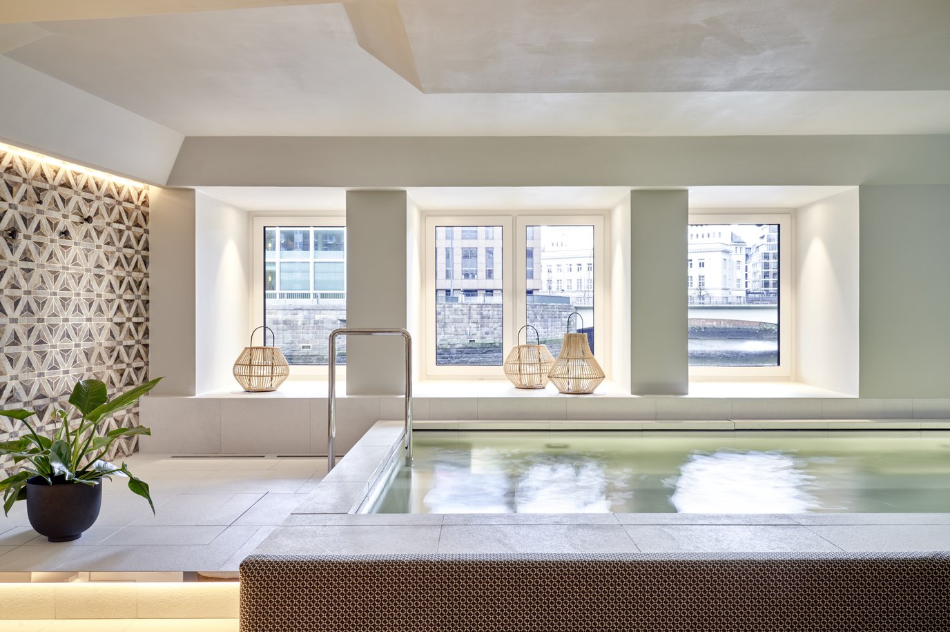 sir-nikolai-hamburg-the-spa-3.jpg